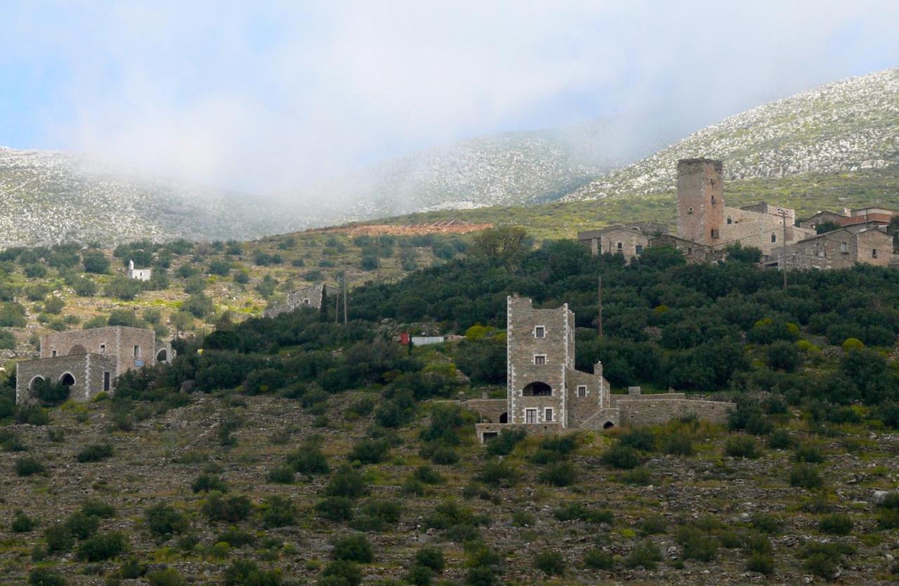 Benos Tower Villa Tsikkalia ภายนอก รูปภาพ